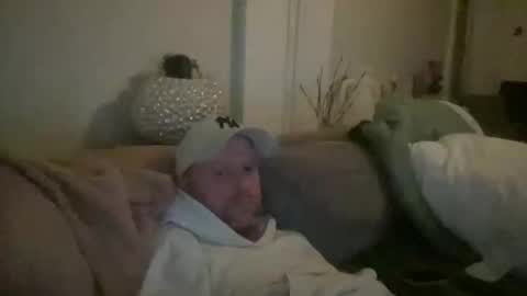 Snapshot of rowannp chatting on 10.17.25 rowannp online show from 10.17.25