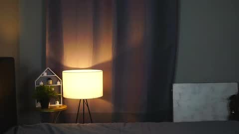 Stella online show from 02.17.25