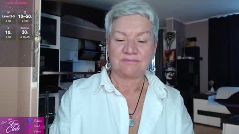Roxana online show from 09.23.25