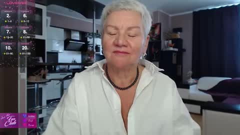 Snapshot of roxana_brooks chatting on 02.04.26 Roxana online show from 02.04.26