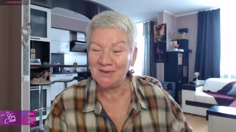 Snapshot of roxana_brooks chatting on 02.10.26 Roxana online show from 02.10.26