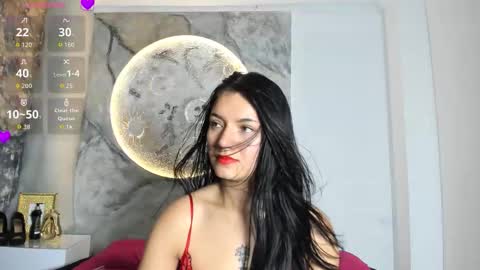 roxanaborns online show from 11.06.25