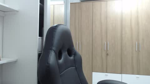 Snapshot of roxanalove7 chatting on 01.02.25 Roxana online show from 01.02.25