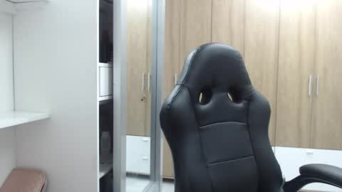 Snapshot of roxanalove7 chatting on 03.04.25 Roxana online show from 03.04.25