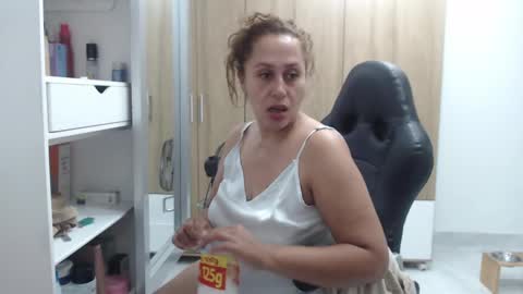 Snapshot of roxanalove7 chatting on 03.10.25 Roxana online show from 03.10.25