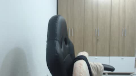 Snapshot of roxanalove7 chatting on 10.02.25 Roxana online show from 10.02.25