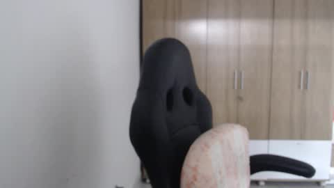 Snapshot of roxanalove7 chatting on 10.02.25 Roxana online show from 10.02.25