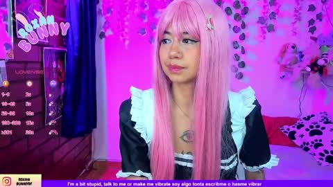 Snapshot of roxanbunny chatting on 05.16.26 roxxy online show from 05.16.26