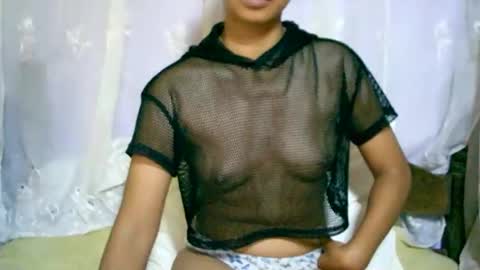 roxanne_98 online show from 01.18.25