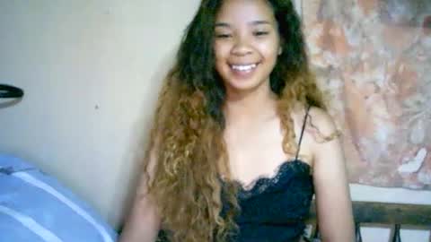 roxanne_98 online show from 01.18.25