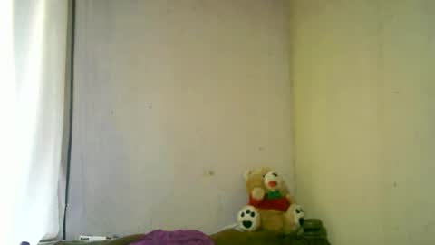 Snapshot of roxanne_98 chatting on 01.18.26 roxanne_98 online show from 01.18.26