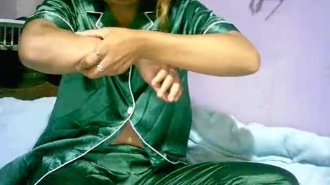 Snapshot of roxanne_98 chatting on 02.07.26 roxanne_98 online show from 02.07.26