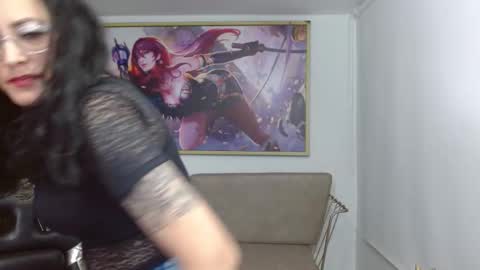 Roxanne online show from 11.01.25