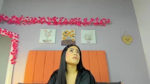 Snapshot of roxanneowens chatting on 06.01.26 Juliana 3 online show from 06.01.26