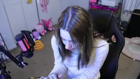 roxie online show from 10.08.25