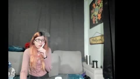 roxihazeleyes online show from 10.16.25