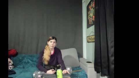 roxihazeleyes online show from 11.22.25