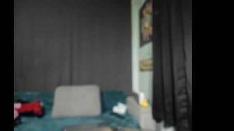 roxihazeleyes online show from 11.25.25