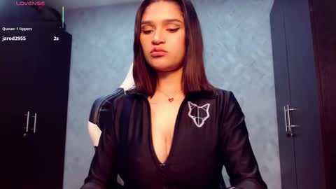 roxxi_2110 online show from 01.10.26