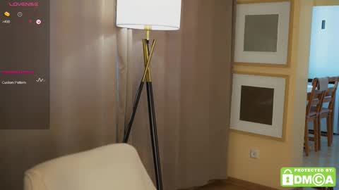 Snapshot of roxxxete chatting on 09.22.25 roxxxete online show from 09.22.25