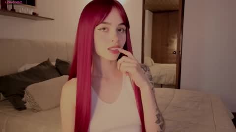 Roxxy online show from 10.03.25