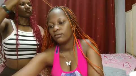 Snapshot of roxy_heather chatting on 04.16.26 Roxy online show from 04.16.26