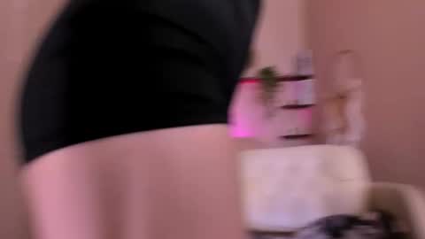 Roxy online show from 03.05.26