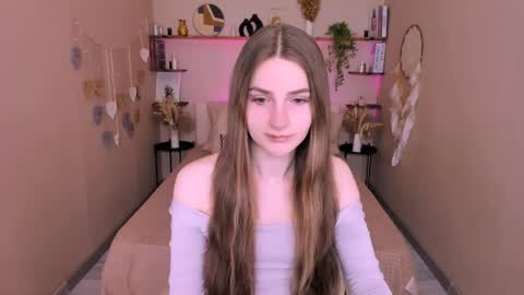 Snapshot of roxy_kisss chatting on 05.13.26 Roxy online show from 05.13.26
