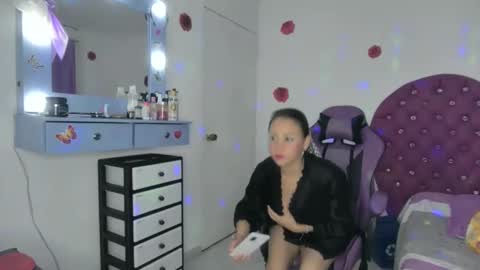 Snapshot of roxy_lu_07 chatting on 02.07.26 Roxy online show from 02.07.26