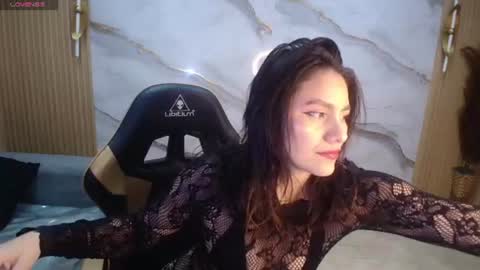 Snapshot of roxy_luxe_tf chatting on 06.10.26 Roxy online show from 06.10.26