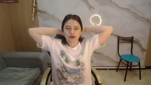 Snapshot of roxy_luxe_tf chatting on 06.17.26 Roxy online show from 06.17.26