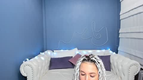 Roxy online show from 01.07.25