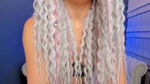 Roxy online show from 01.25.25