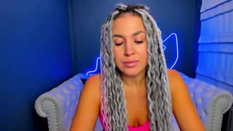 Roxy online show from 09.10.25