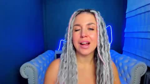 Roxy online show from 11.07.25