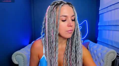 Roxy online show from 03.24.26