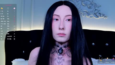 Snapshot of roxy_morrison_x chatting on 05.24.26 roxanne online show from 05.24.26