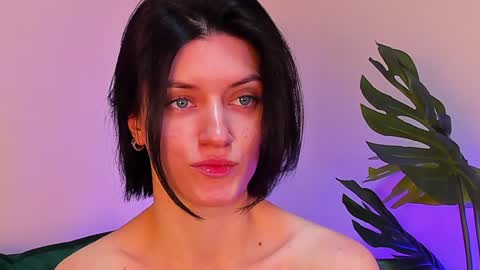 roxy_riot_ online show from 02.03.25