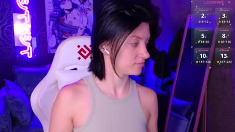 roxy_riot_ online show from 03.31.26