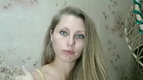 roxyfox18x01 online show from 10.10.25