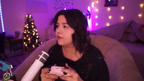 roxysuh online show from 12.11.24