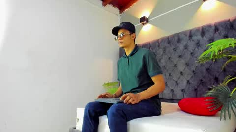 ROY online show from 10.08.25
