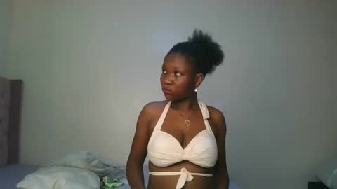 Snapshot of royal_goddes chatting on 02.04.26 goddes online show from 02.04.26