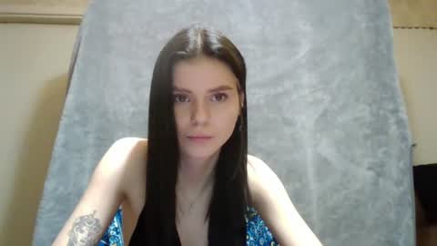 Snapshot of royalvelour chatting on 06.23.26 royalvelour online show from 06.23.26