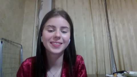 Snapshot of royalvelour chatting on 07.20.26 royalvelour online show from 07.20.26