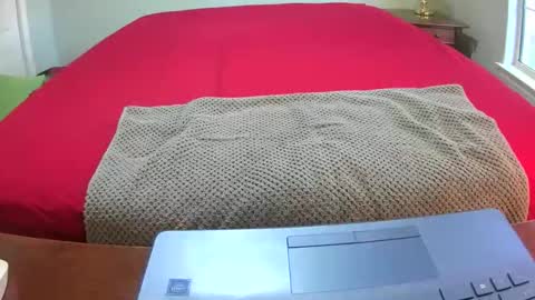 Lookingaround online show from 11.20.25