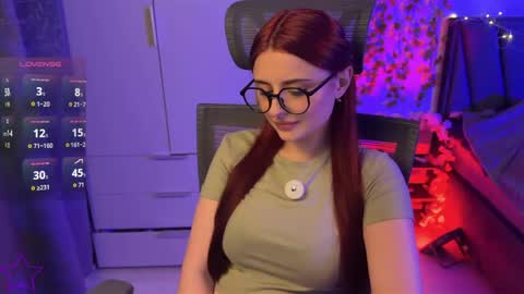 Snapshot of rozierose chatting on 05.31.26 Rose online show from 05.31.26