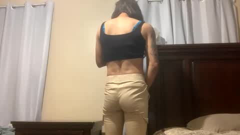 Snapshot of rrod2147 chatting on 09.11.25 rrod2147 online show from 09.11.25