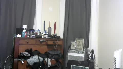 Snapshot of rubbersoulhole chatting on 06.15.26 rubbersoulhole online show from 06.15.26