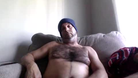 rubbingoneout714 online show from 01.01.25